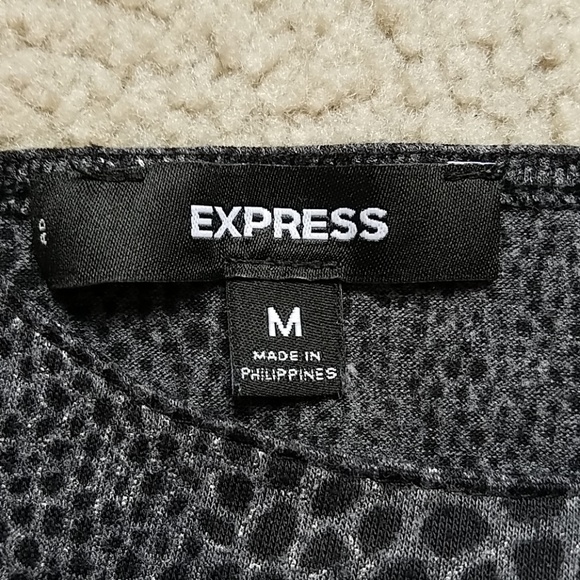 Express snakeskin print black and white tank - Picture 3 of 5